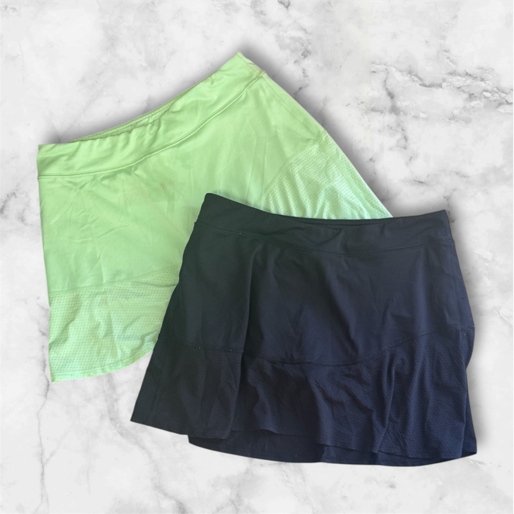 Girls Plus Tek Gear Black and Light Green Skorts